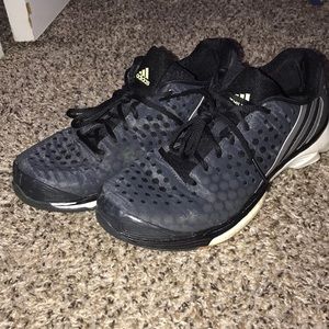 Adidas tennis shoes